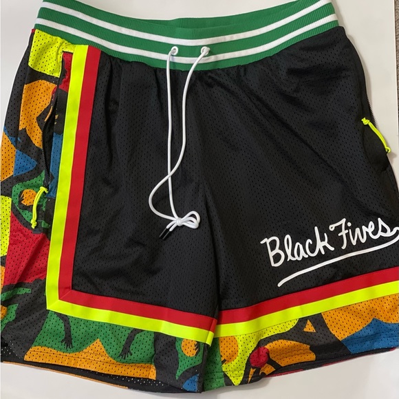 MENS PUMA BLACK FIVES BASKETBALL SHORTS - Picture 9 of 11